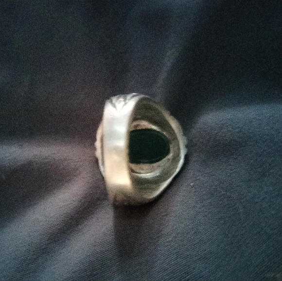 Men's Green Onyx and Sterling silver ring Size 9 - Picture 8 of 10